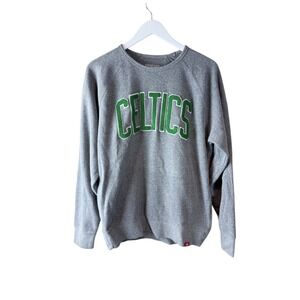 Sportiqe Boston Celtics NBA Sweatshirt Mens Medium Gray Chenille Patch Raglan